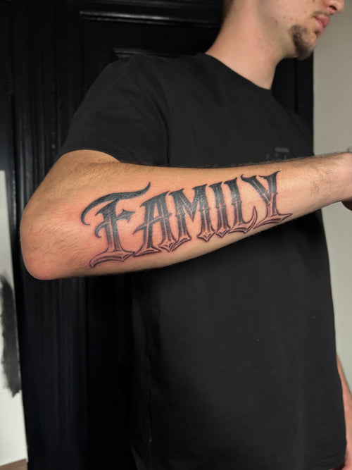 Halve dagsessie ( Middelgrote tattoo)