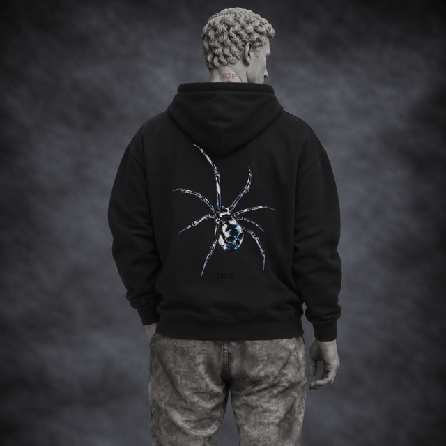 Oversized Hoodie| Black Widow | Unchained Winter Collectie 2026